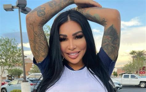 brittanya nudes|Brittanya Razavi (@seebrittanya) free naked +18 photos by。